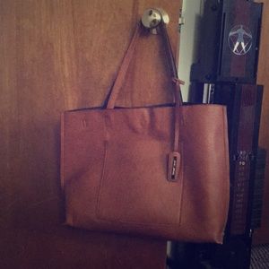 Street Level faux leather tote bag 💼